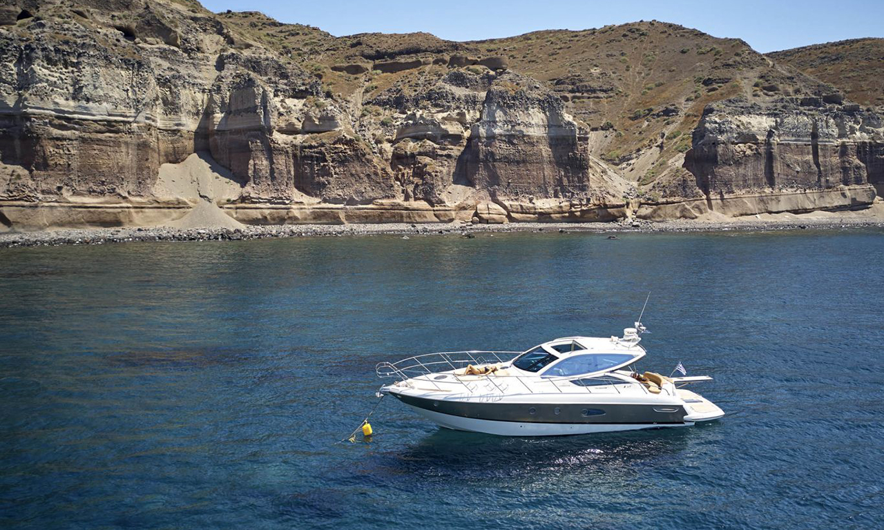 SAIL THE CALDERA